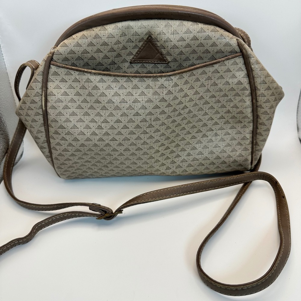 Liz Claiborne Crossbody Bag Womens Medium Tan Geometric Vintage Preppy 80s